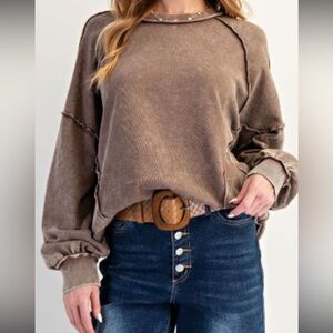 Women's Easel Long Sleeve Top